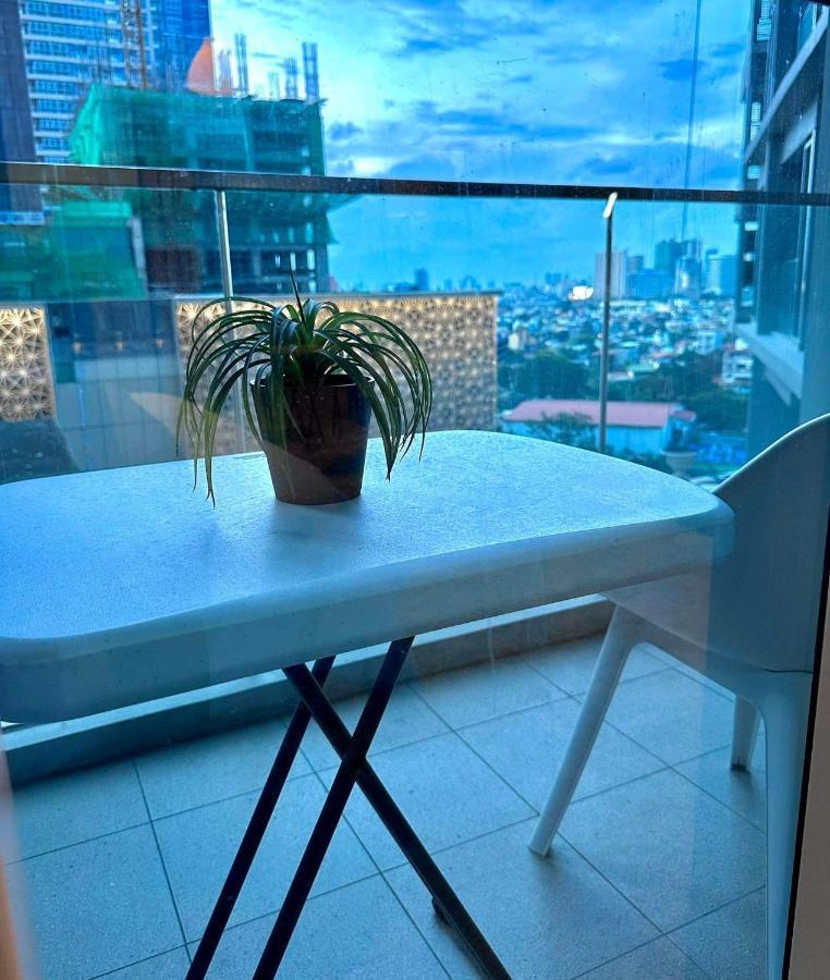 Uptown Parksuites Taguig Zewnętrze zdjęcie